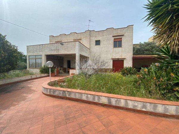 casa indipendente in vendita a Marsala