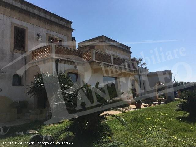 casa indipendente in vendita a Marsala