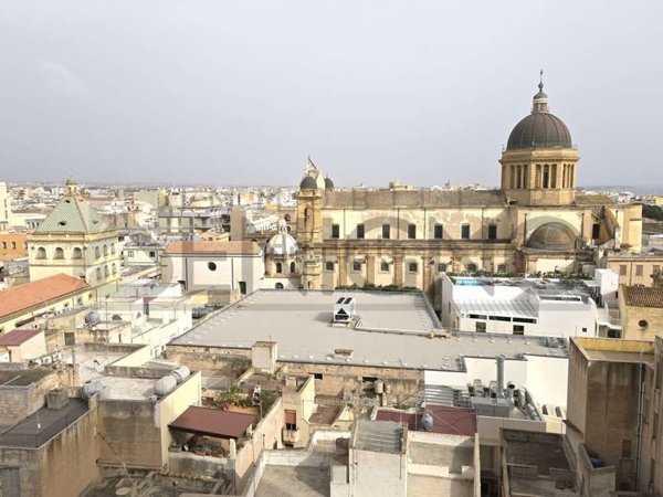 appartamento in vendita a Marsala in zona Centro Storico