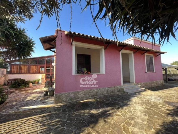 casa indipendente in vendita a Marsala
