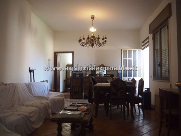 casa indipendente in vendita a Marsala