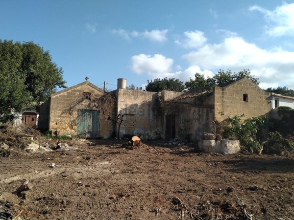 casa indipendente in vendita a Marsala