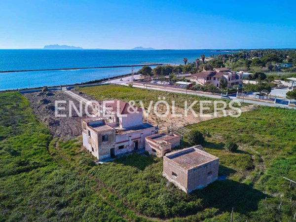 casa indipendente in vendita a Marsala