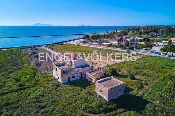 casa indipendente in vendita a Marsala