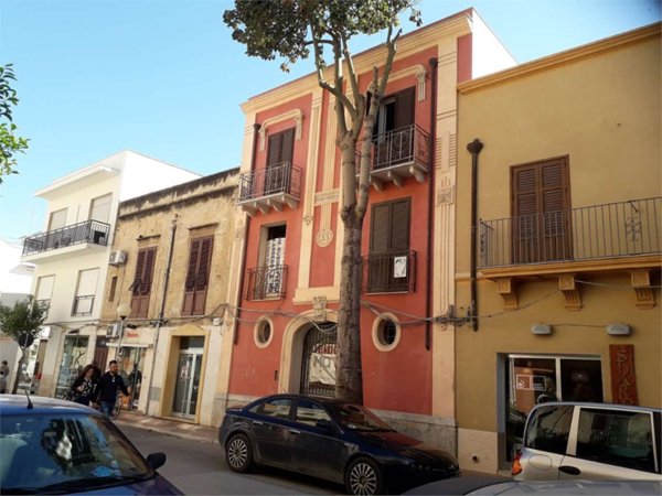 appartamento in vendita a Marsala in zona Centro Storico