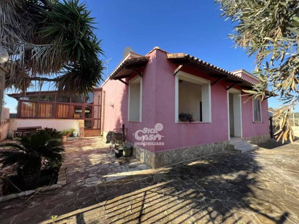 casa indipendente in vendita a Marsala