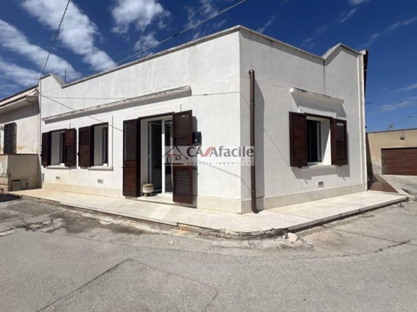 casa indipendente in vendita a Marsala