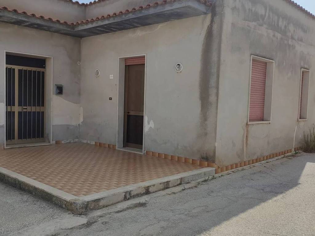 casa indipendente in vendita a Marsala