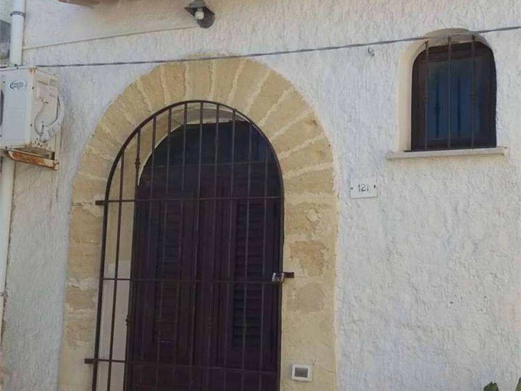 casa indipendente in vendita a Marsala