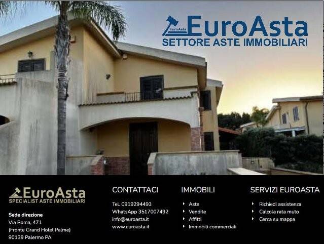 casa indipendente in vendita a Marsala