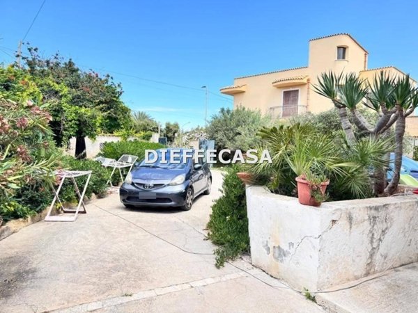 casa indipendente in vendita a Marsala