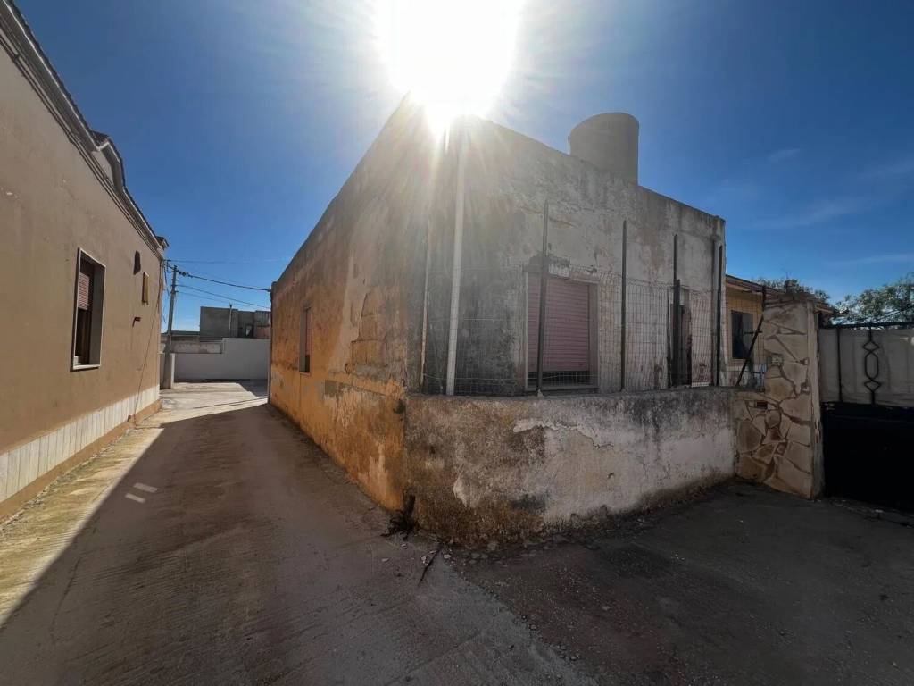 casa indipendente in vendita a Marsala