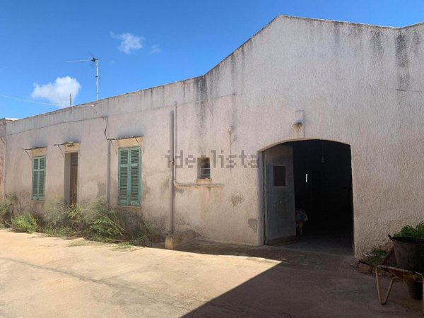 casa indipendente in vendita a Marsala