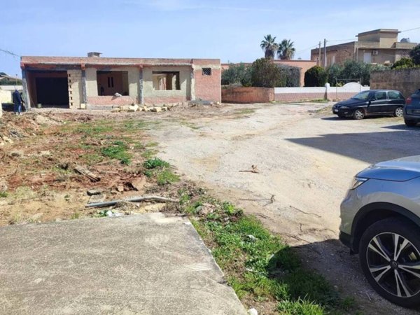 casa indipendente in vendita a Marsala