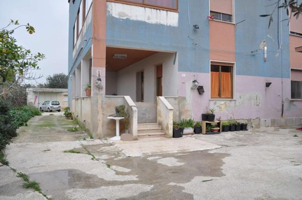 casa indipendente in vendita a Marsala