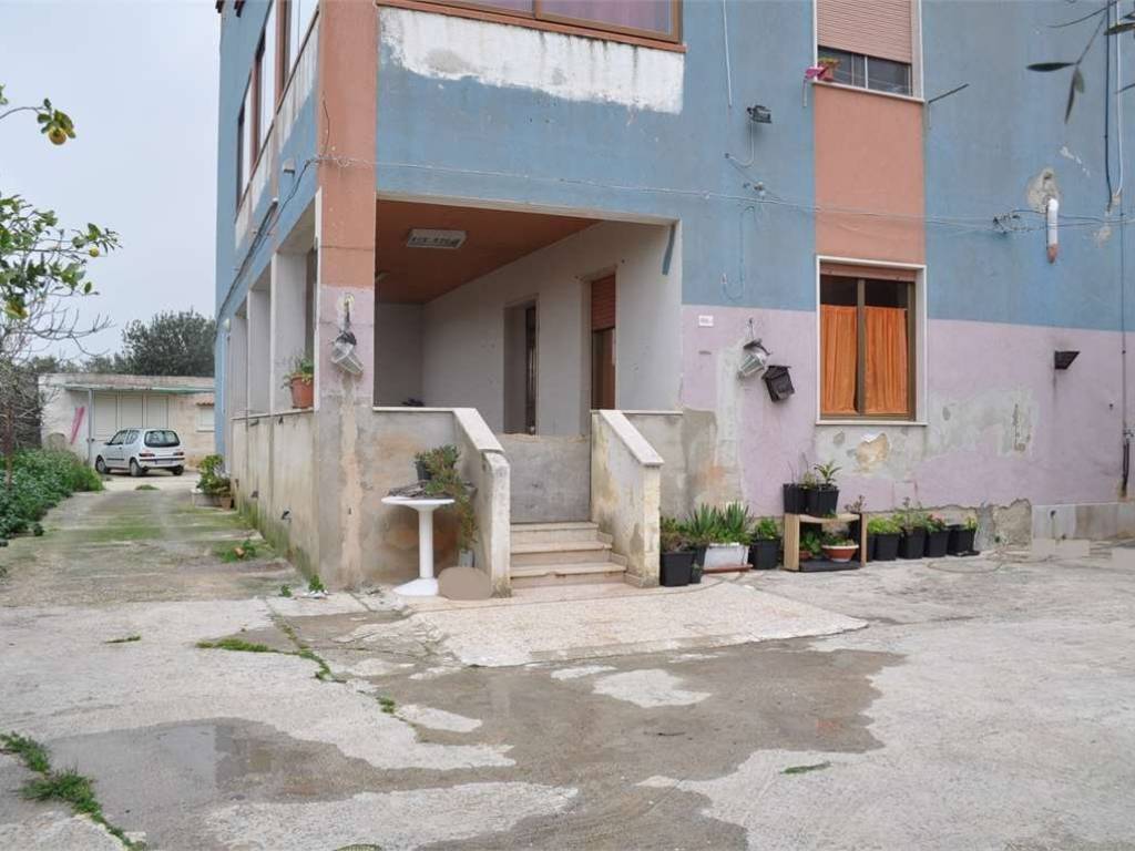 casa indipendente in vendita a Marsala