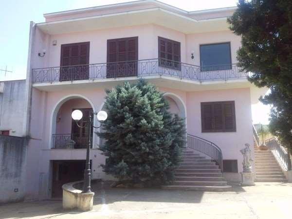 casa indipendente in vendita a Marsala in zona Santa Venera