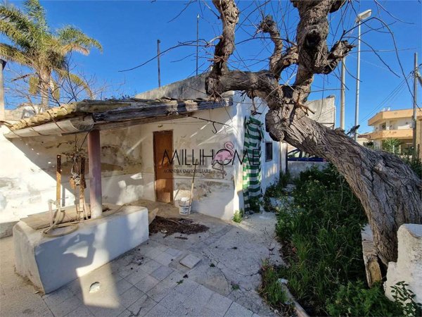 casa indipendente in vendita a Marsala