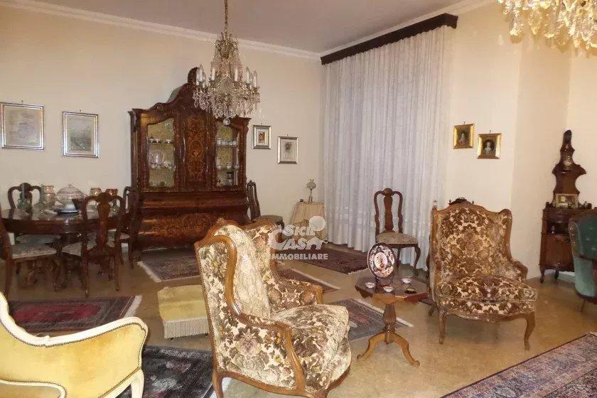 appartamento in vendita a Marsala in zona Centro Storico