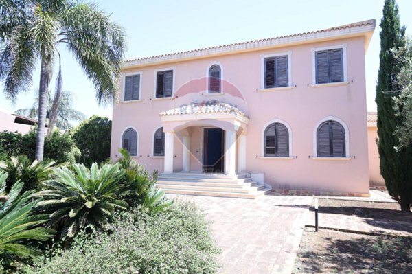 casa indipendente in vendita a Marsala