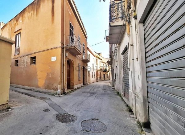 appartamento in vendita a Marsala in zona Centro Storico