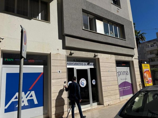 negozio in vendita a Marsala