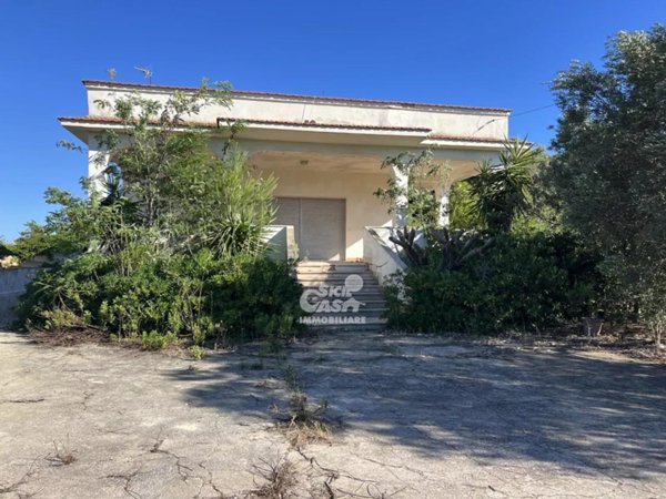 casa indipendente in vendita a Marsala in zona Casabianca