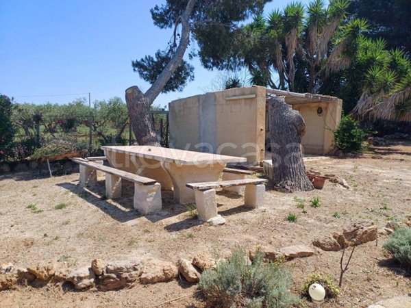 casa indipendente in vendita a Marsala