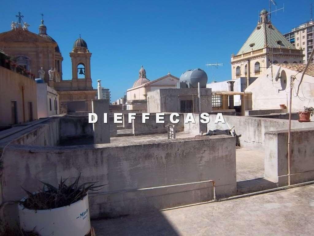 appartamento in vendita a Marsala in zona Centro Storico