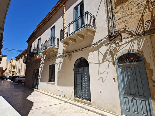 casa indipendente in vendita a Marsala in zona Centro Storico