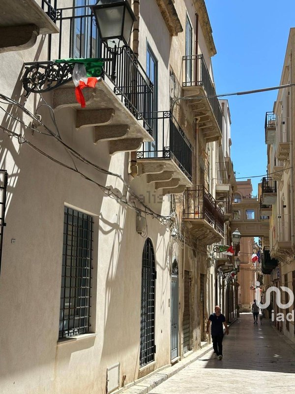 casa indipendente in vendita a Marsala in zona Centro Storico