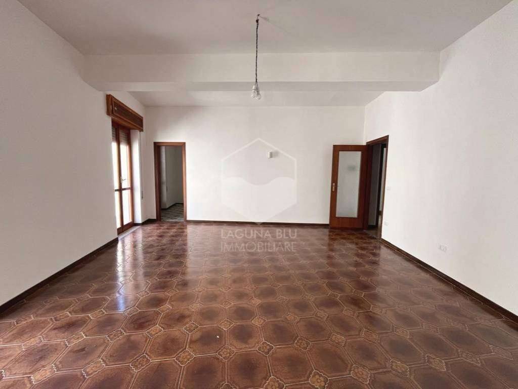 appartamento in vendita a Marsala in zona Centro Storico