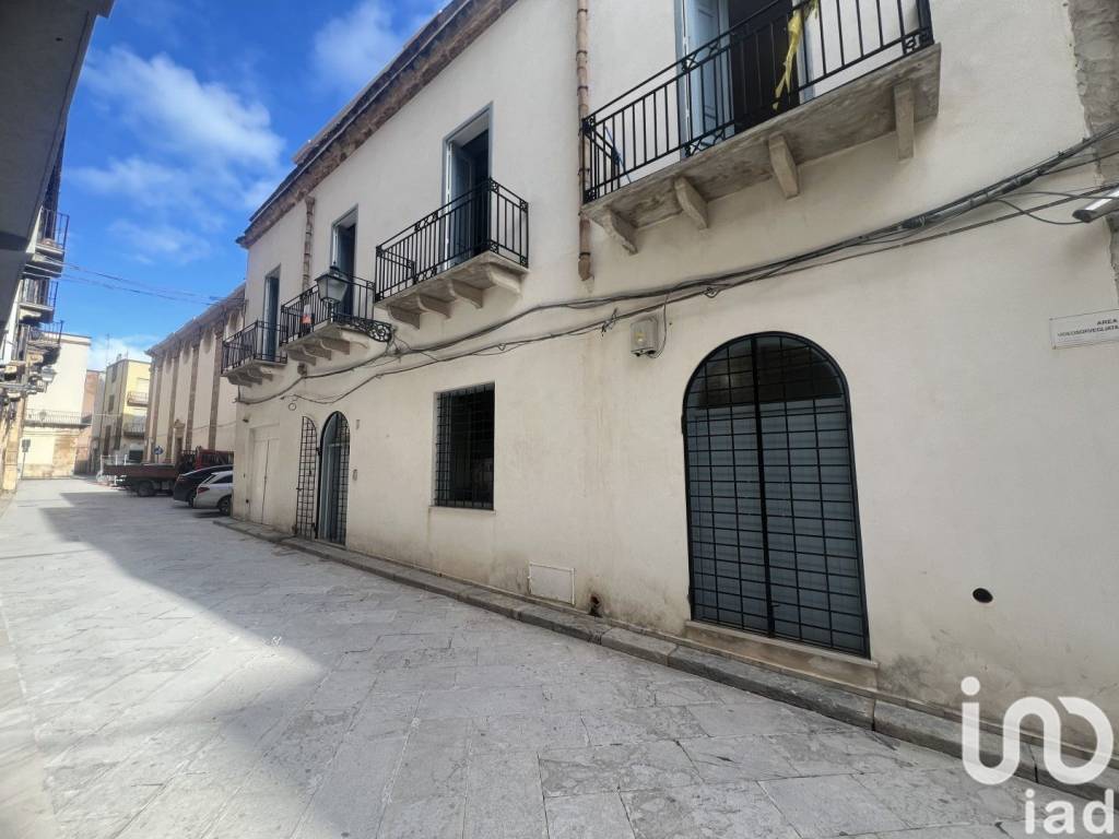 casa indipendente in vendita a Marsala in zona Centro Storico