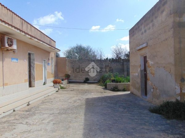 quadrivano in vendita a Marsala