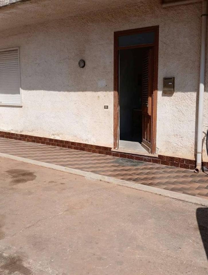 casa indipendente in vendita a Marsala