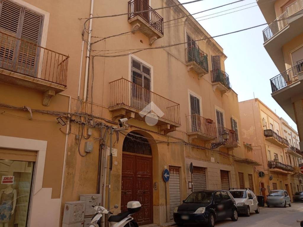appartamento in vendita a Marsala in zona Centro Storico