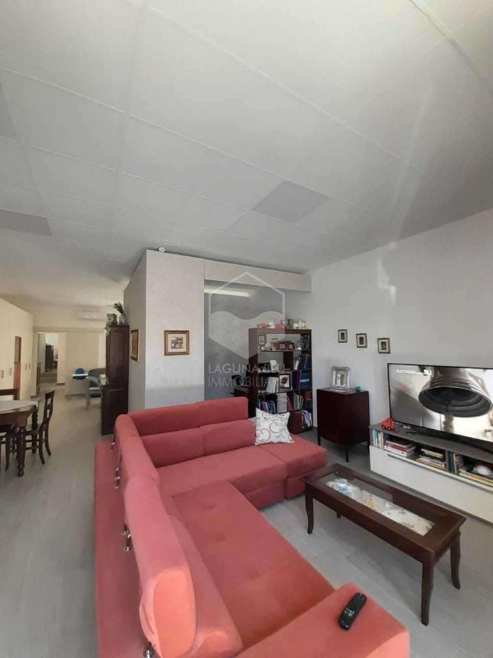 casa indipendente in vendita a Marsala in zona Strasatti