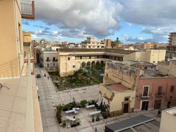 appartamento in vendita a Marsala in zona Centro Storico