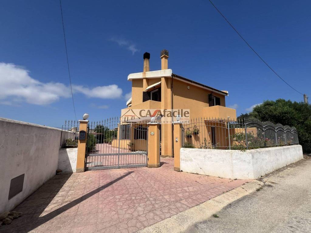 casa indipendente in vendita a Marsala