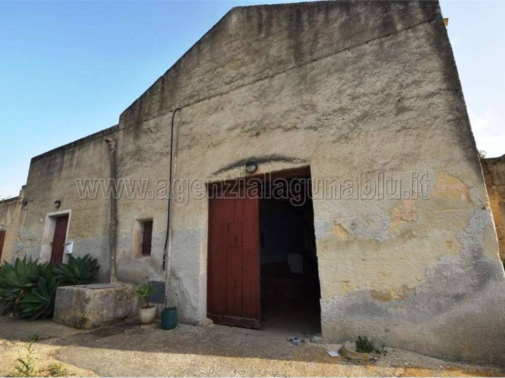 casa indipendente in vendita a Marsala in zona Tabaccaro