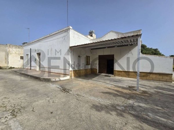 casa indipendente in vendita a Marsala