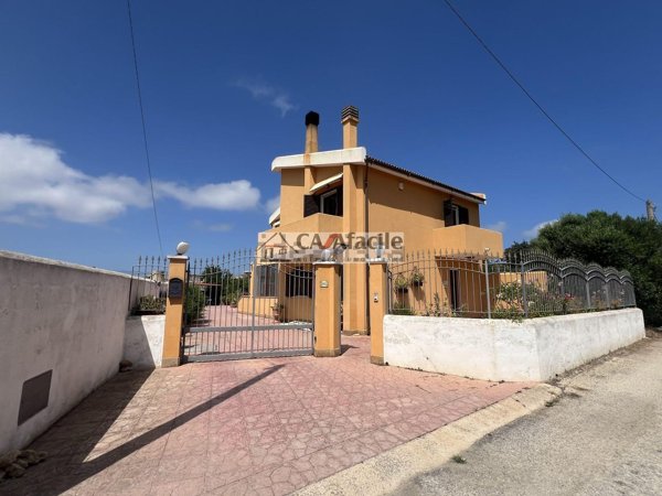 casa indipendente in vendita a Marsala