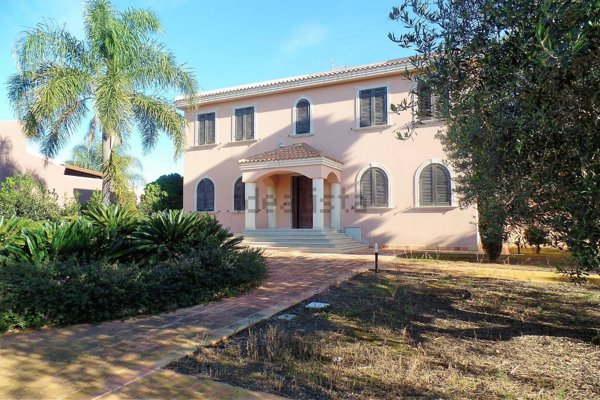 casa indipendente in vendita a Marsala in zona Birgi