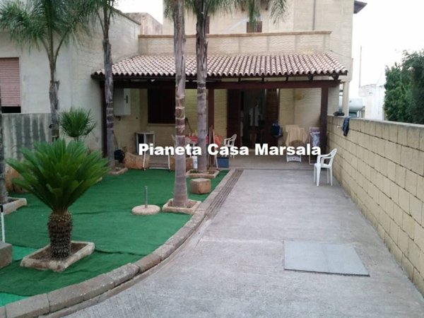 casa indipendente in vendita a Marsala