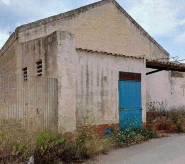 locale commerciale in vendita a Marsala