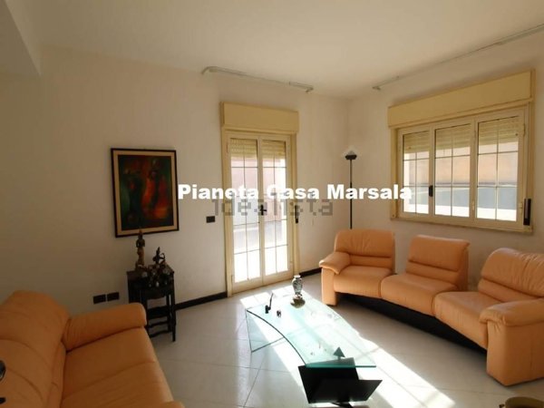 appartamento in vendita a Marsala in zona Strasatti