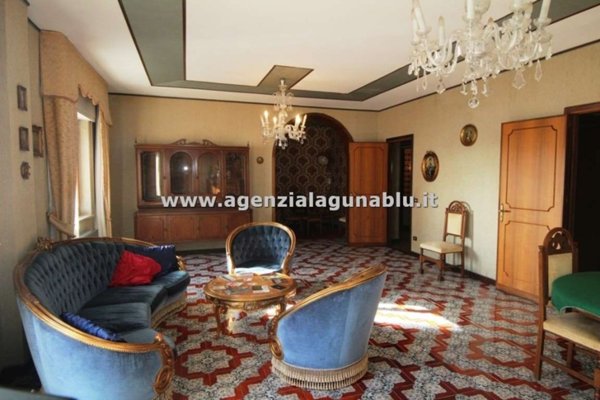 appartamento in vendita a Marsala in zona Centro Storico