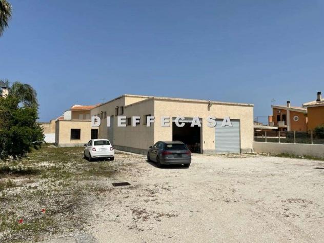 locale commerciale in vendita a Marsala