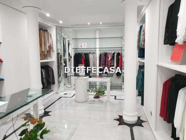 negozio in vendita a Marsala in zona Centro Storico