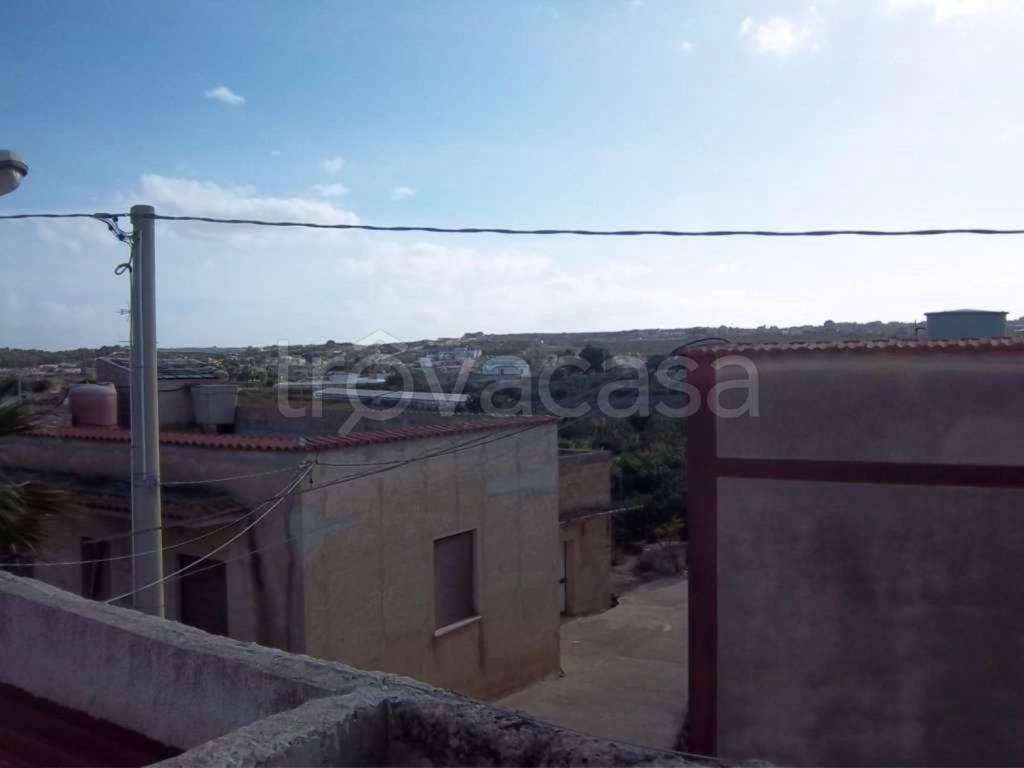 casa indipendente in vendita a Marsala